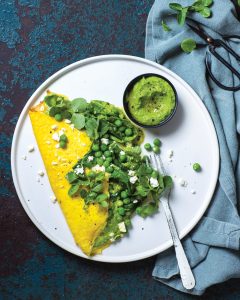 Read more about the article Pea and spinach omelette with creamy pea sauce