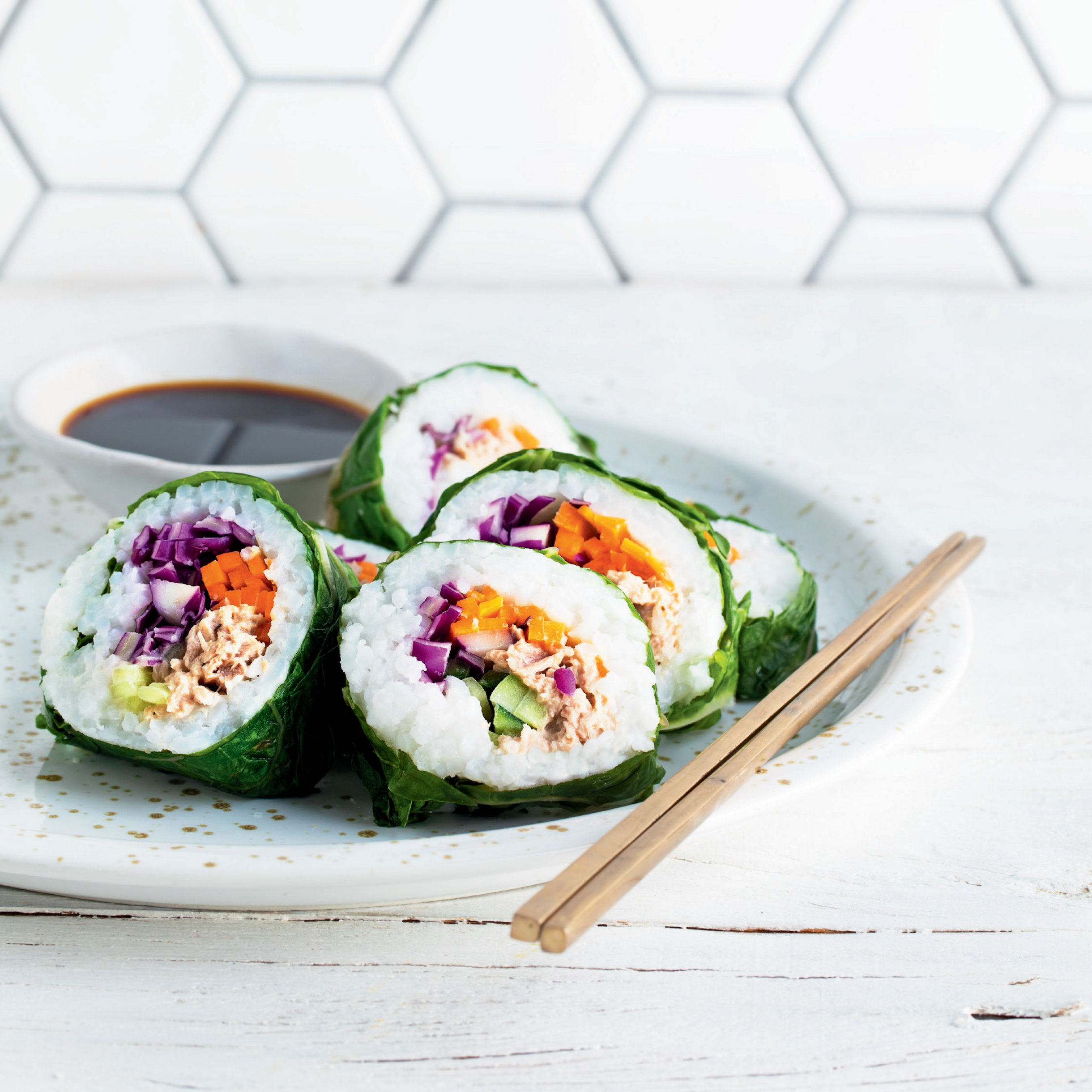 Read more about the article Make this nutritious tuna and veggie sushi from scratch