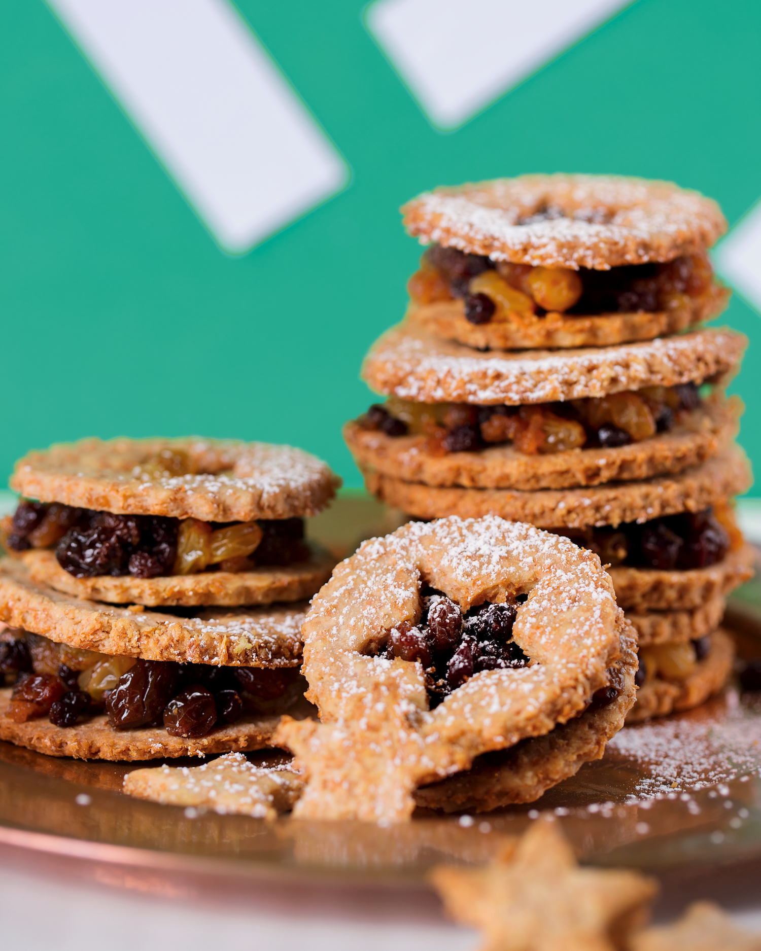 Read more about the article Guilt-free mince pie biscuits for the festive season