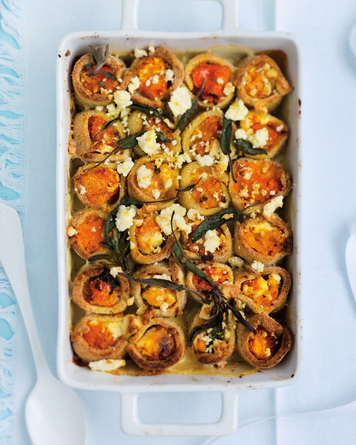 Read more about the article Low-carb pumpkin and sage cannelloni
