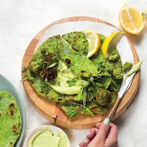 Read more about the article Spinach wraps with pea falafel and avo mousse