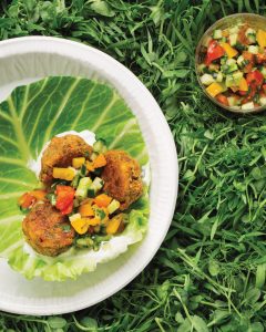 Read more about the article Lentil falafel in cabbage cups with fresh salsa