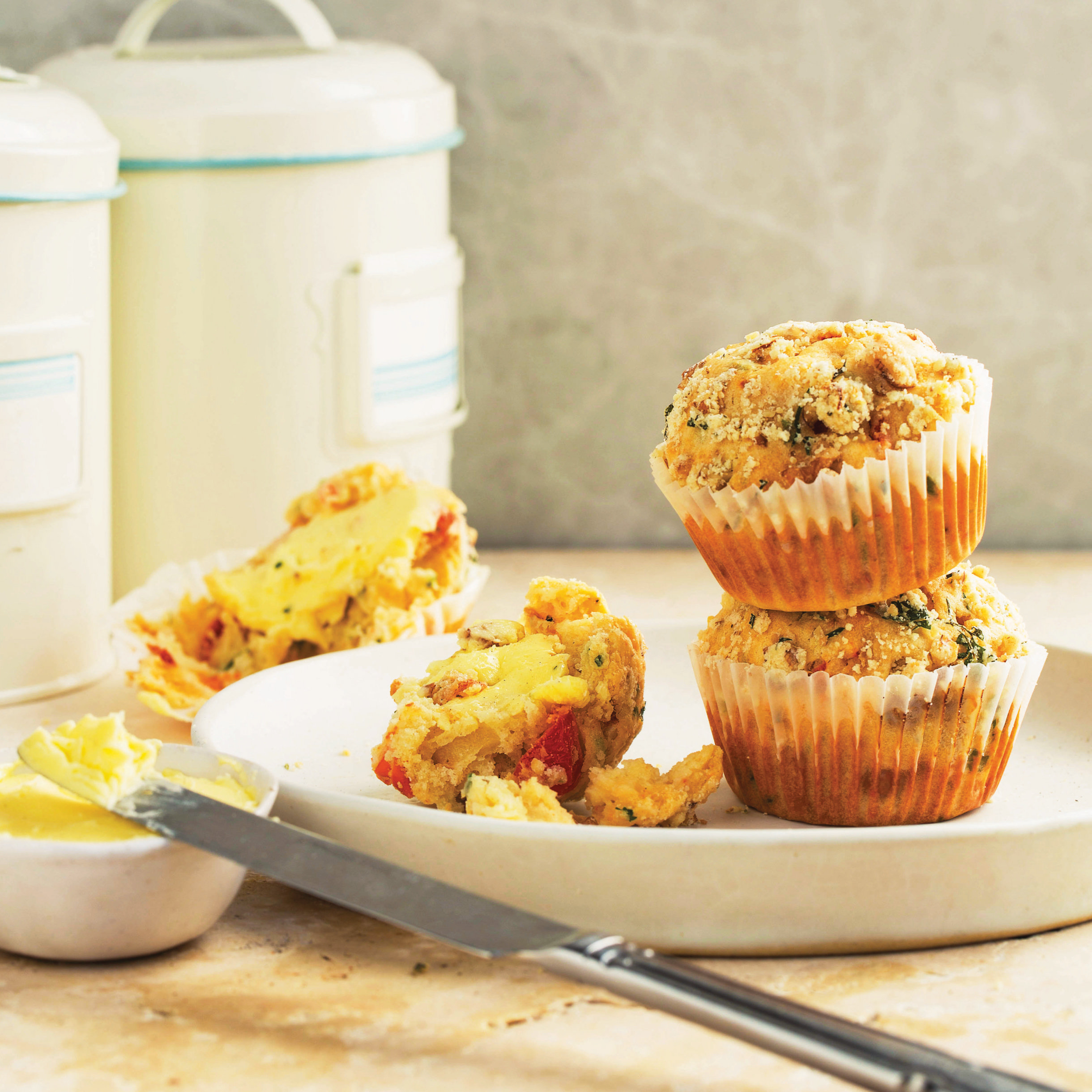 Read more about the article Savoury cheesy muffins with Peppadew, tomato and feta