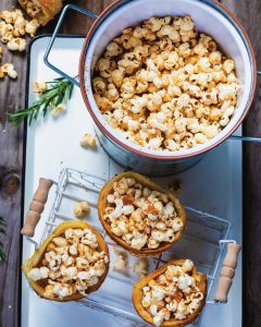 Read more about the article Pastry cones filled with paprika-spiced popcorn