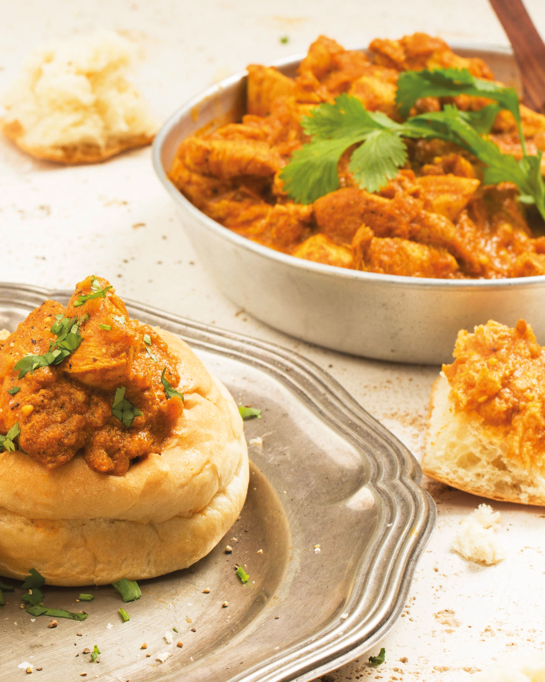 Read more about the article Mini butter chicken bunny chows
