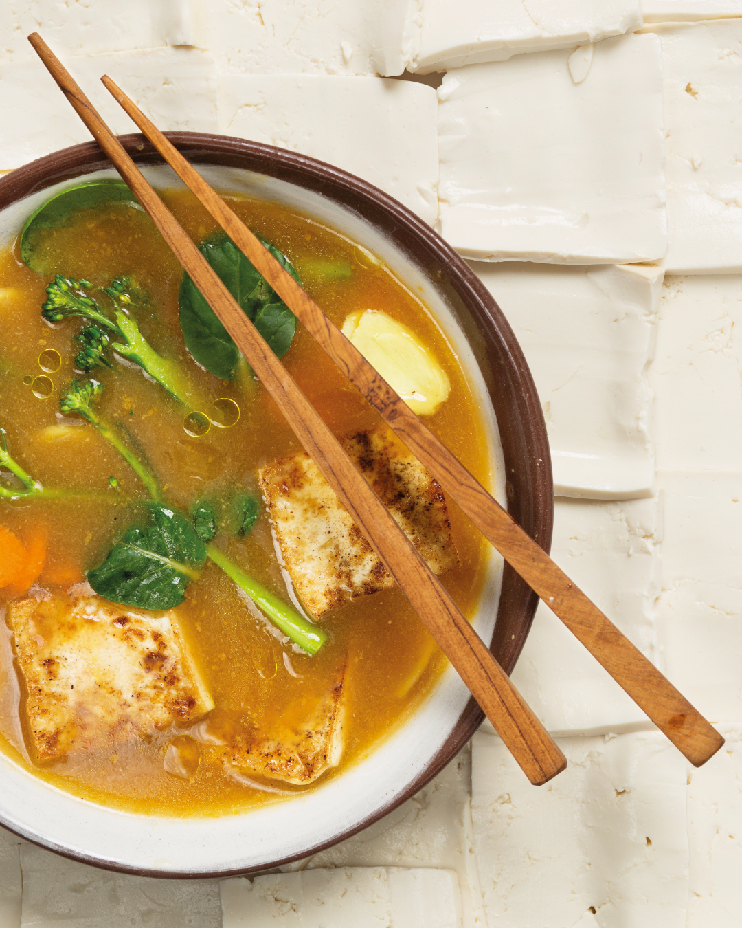 Read more about the article Ginger and miso soup with grilled tofu
