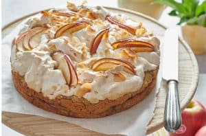Read more about the article Pink Lady® Apple & Almond Cake With Coconut Meringue