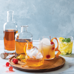 Read more about the article Classic Whiskey Cocktails To Add To Your Repertoire