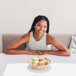 Read more about the article Dietitian Aziwe Booi Shares Tips for Boosting Mental Health With Food