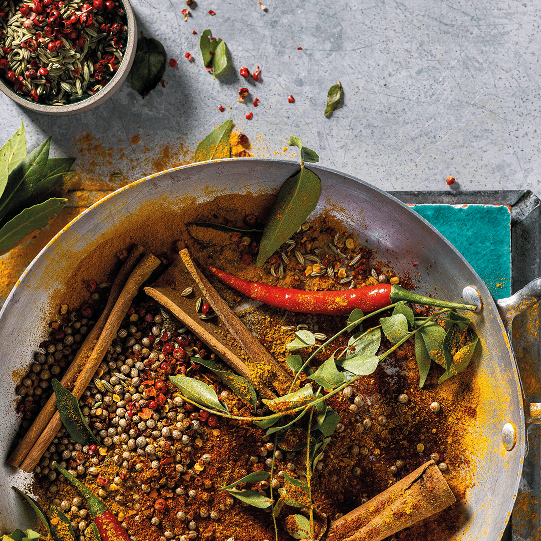 You are currently viewing 5 curry-infused recipes perfect for colder seasons