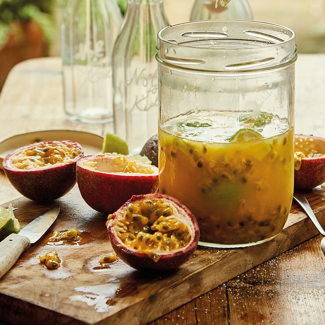 Read more about the article Passion fruit, coconut and lime batida