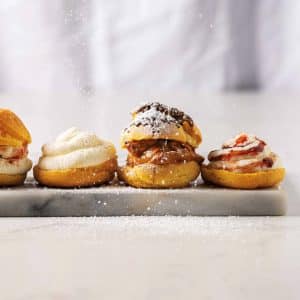 Read more about the article The guide to perfect (and delicious) eclairs