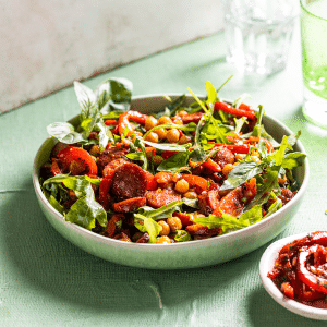 Read more about the article Marinated pepper, chorizo & chickpea salad