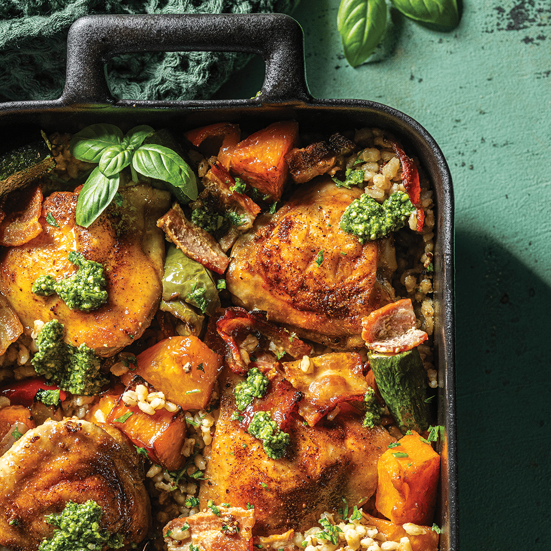 You are currently viewing Hearty cider chicken & barley traybake