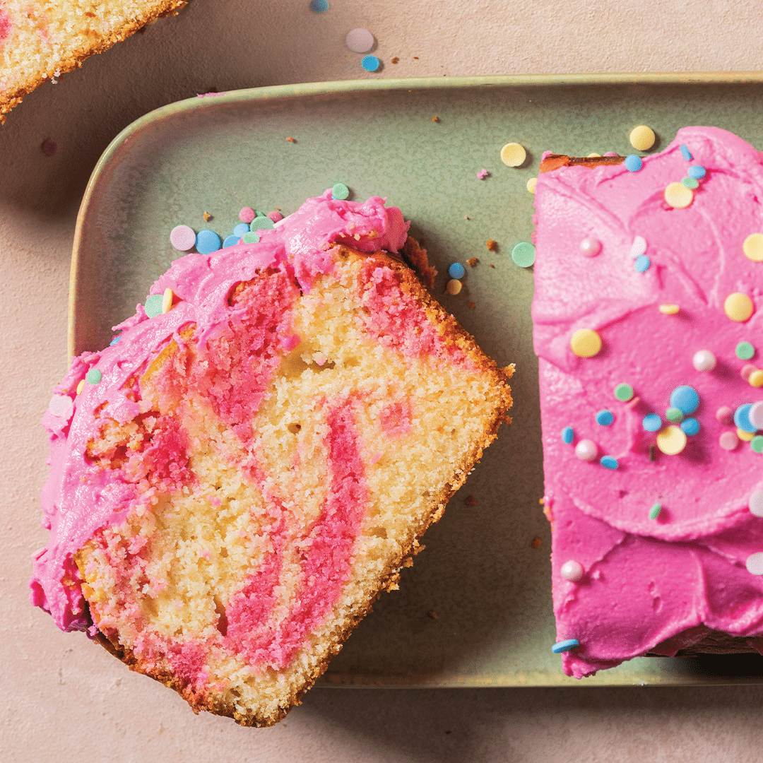 Read more about the article Red velvet marble loaf cake  